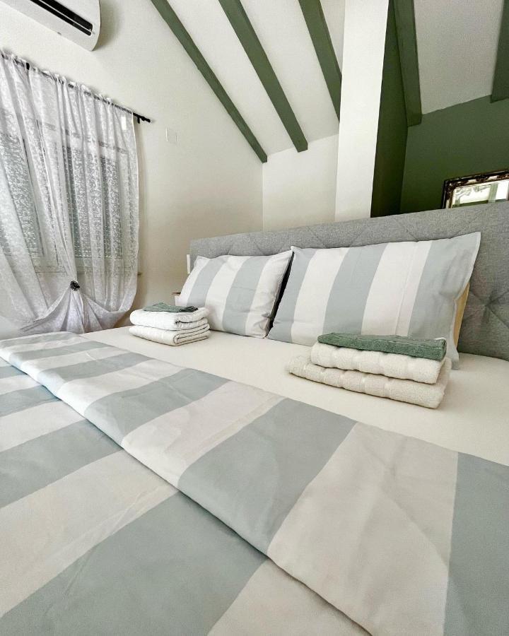 Luxury Villa Andrea Vrzika In Forest Near The Sea Zagvozd Extérieur photo